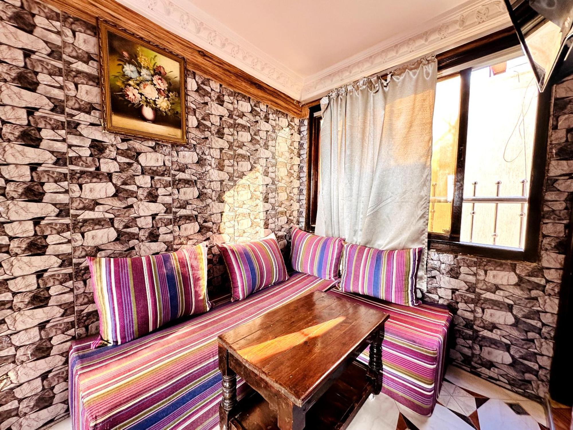 Atlas Hostel ทากาเซาท์ ภายนอก รูปภาพ