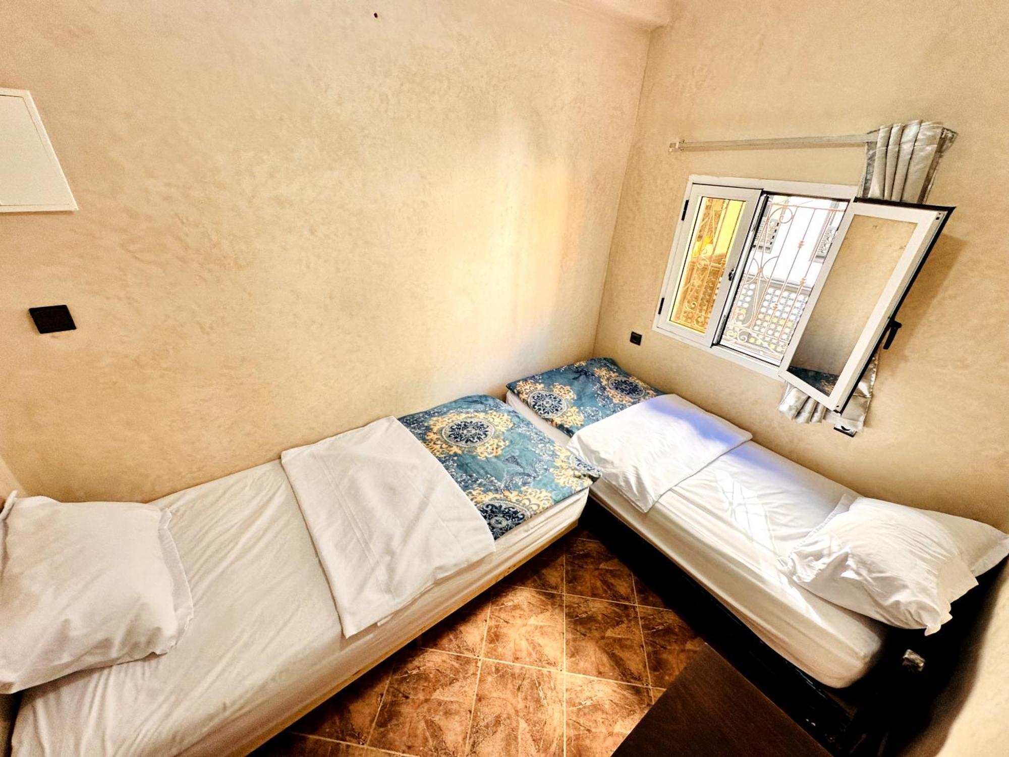 Atlas Hostel ทากาเซาท์ ภายนอก รูปภาพ