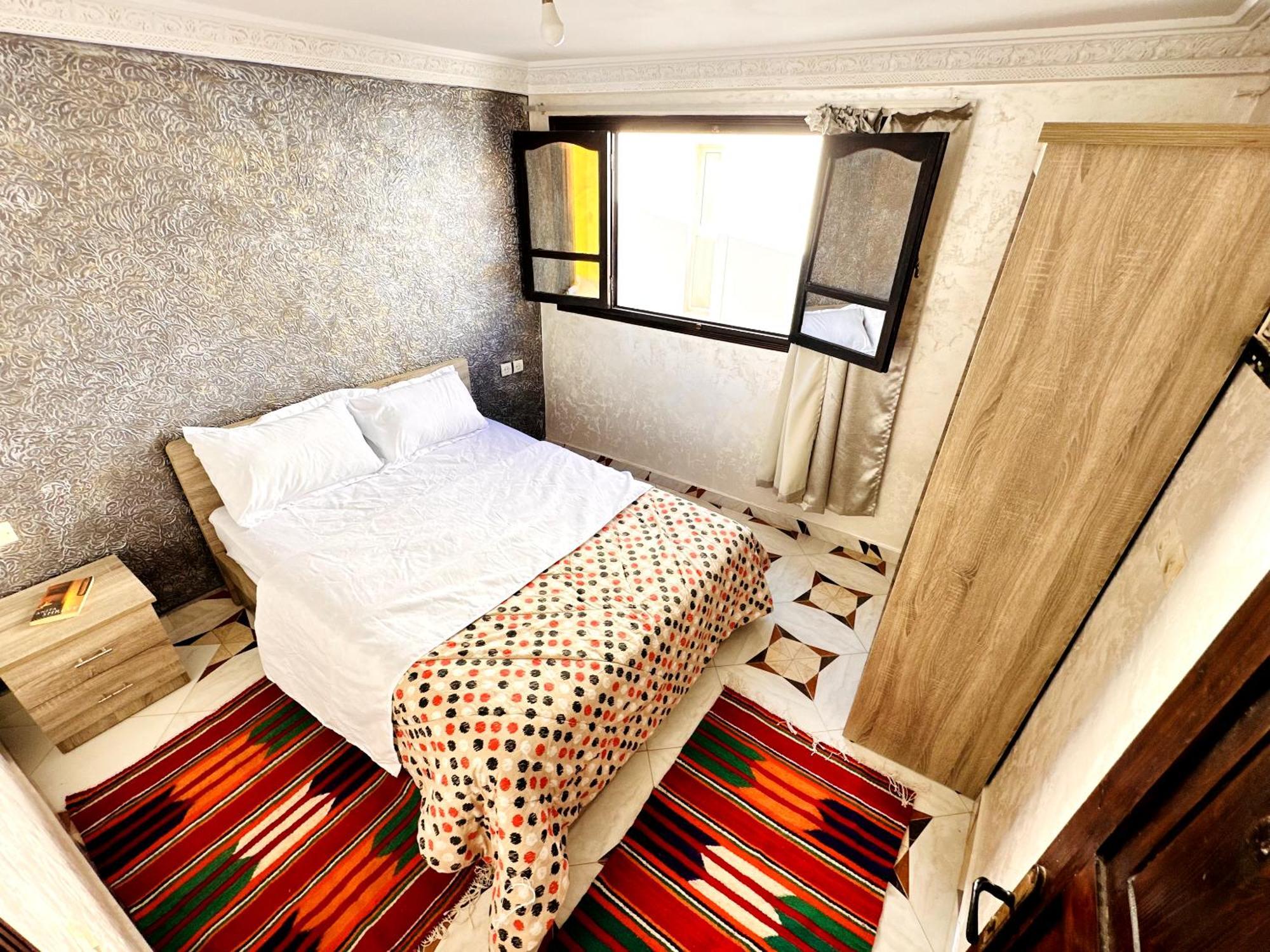 Atlas Hostel ทากาเซาท์ ภายนอก รูปภาพ